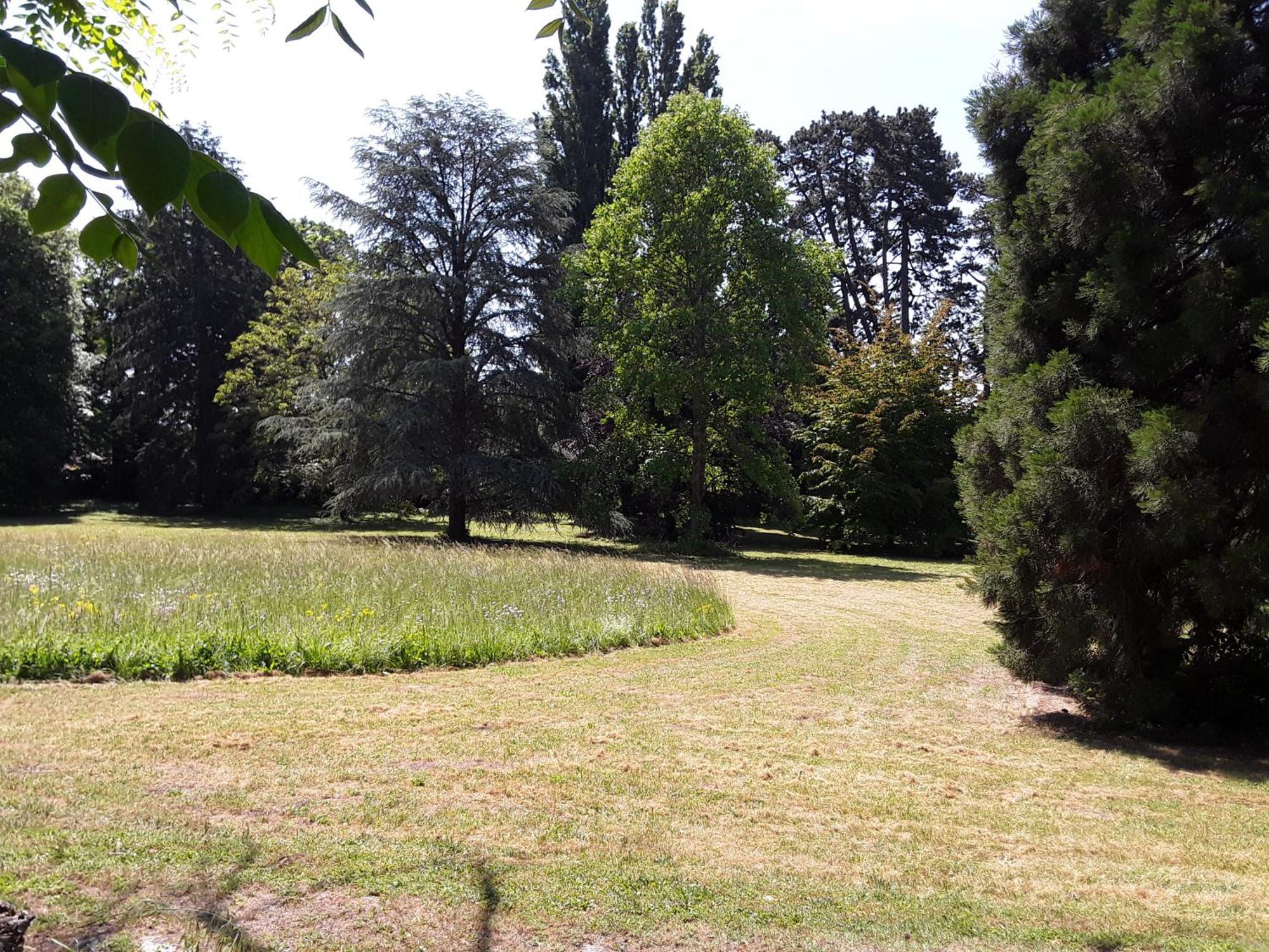 Chateau De Prety - Maison D'Hotes Exterior photo
