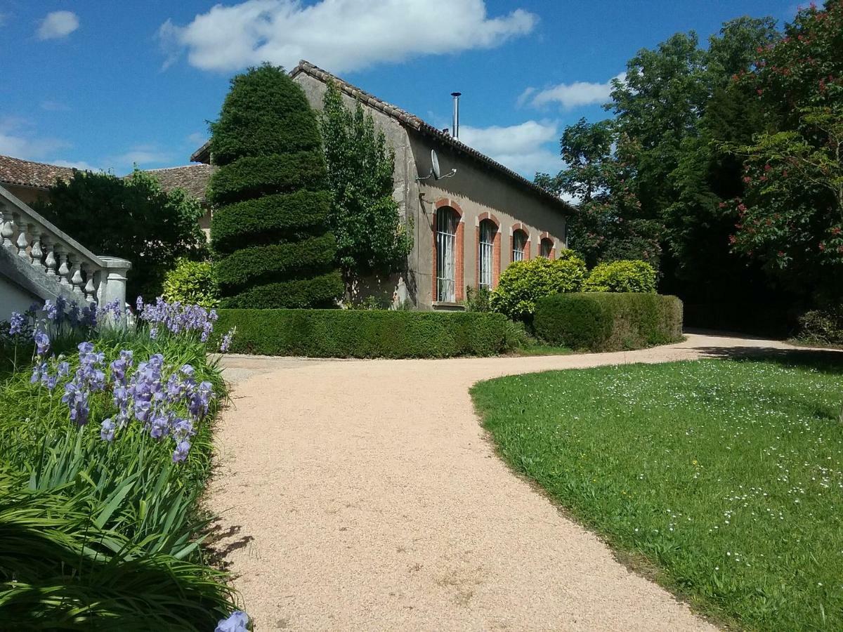 Chateau De Prety - Maison D'Hotes Bed & Breakfast Exterior photo