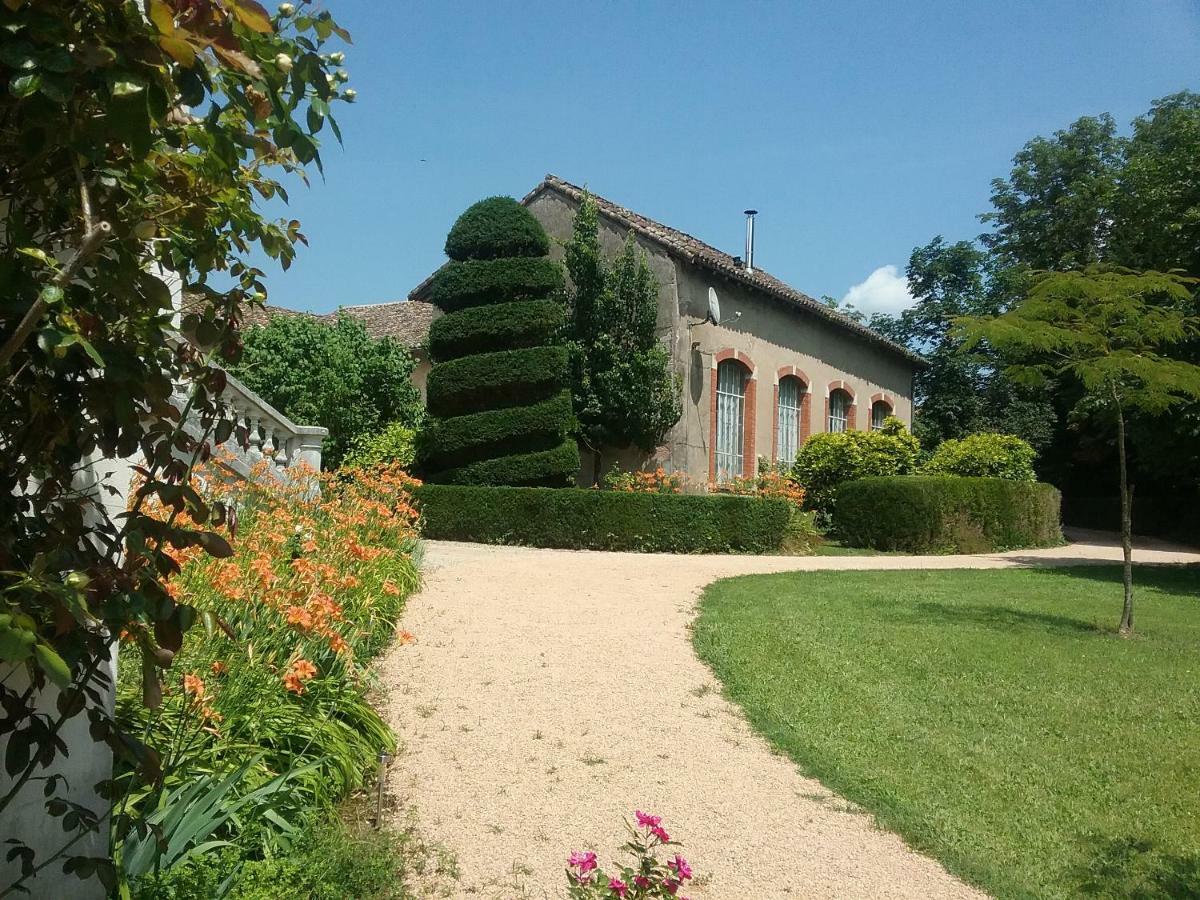 Chateau De Prety - Maison D'Hotes Bed & Breakfast Exterior photo